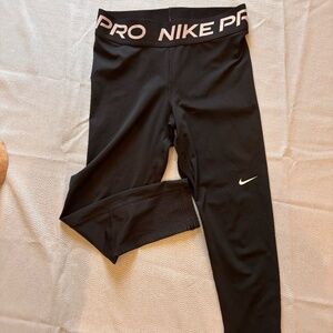 Nike Pro leggings